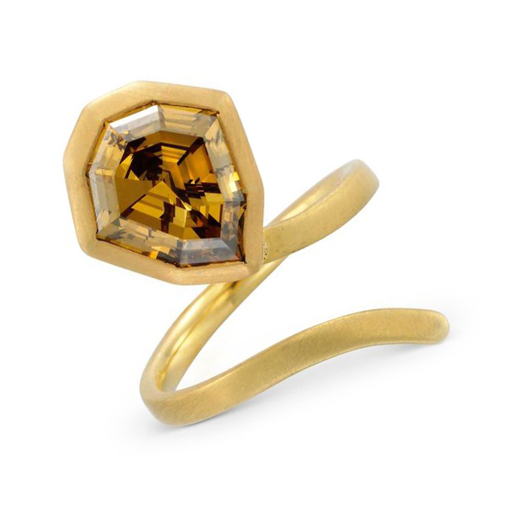 A Shield-shape Fancy Deep Orange Brown Diamond Ring