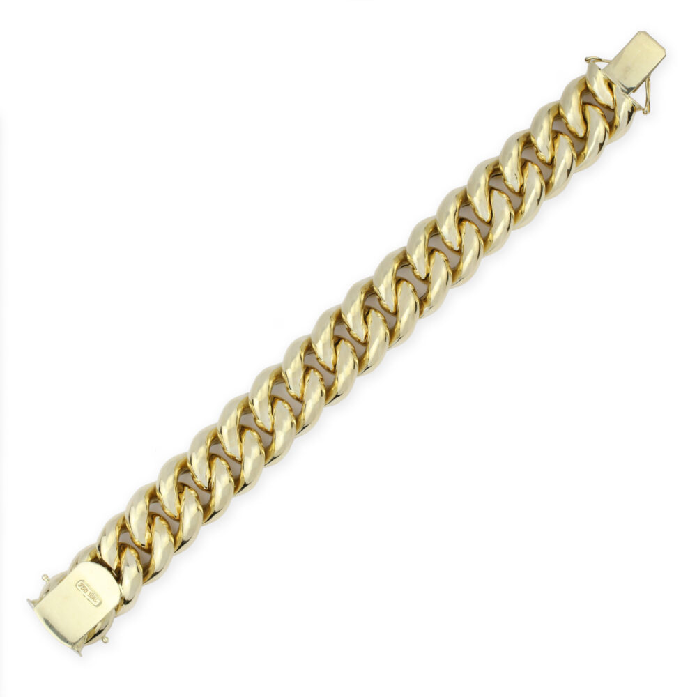 A Gold Link Bracelet