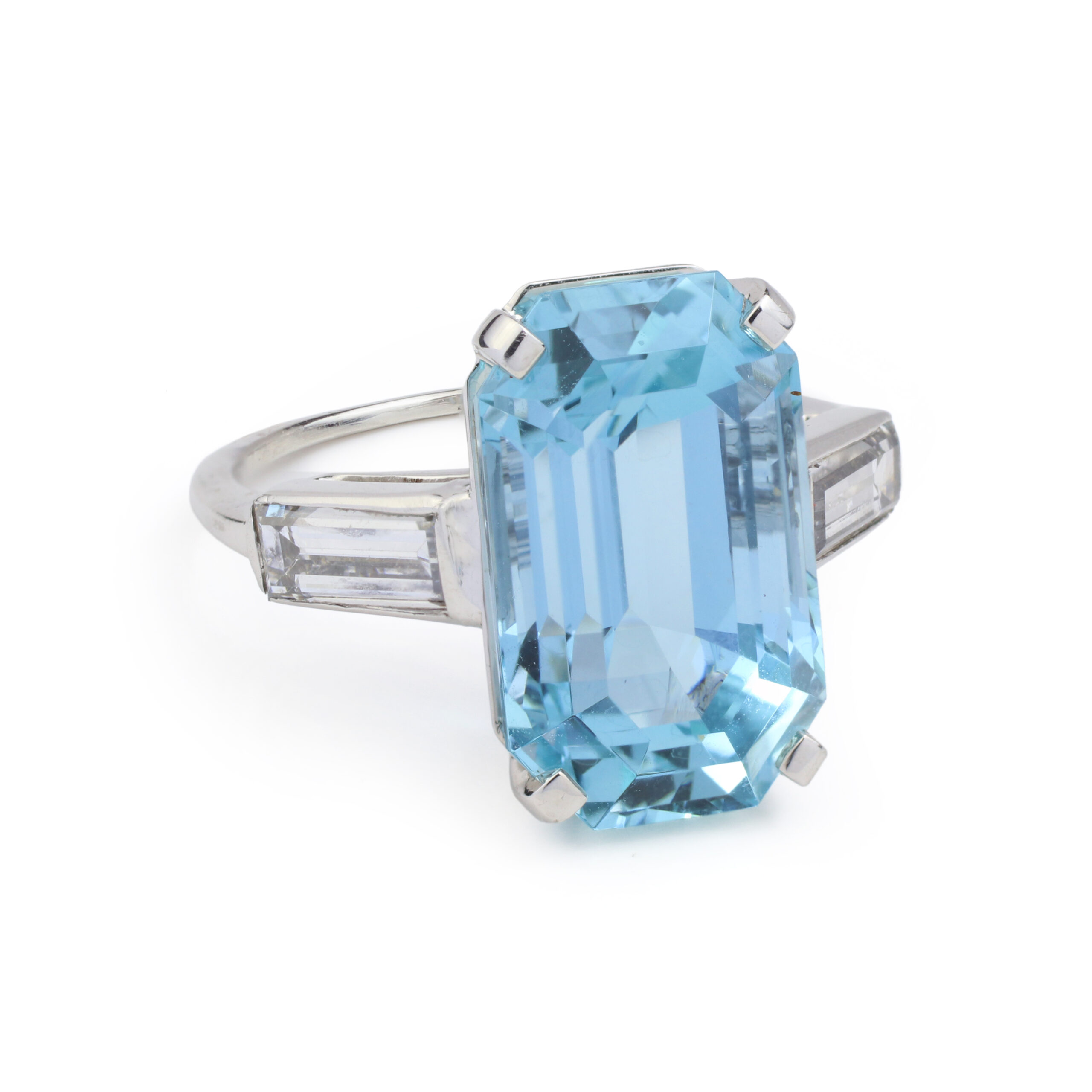 Cartier Aquamarine and Diamond Ring - FD Gallery