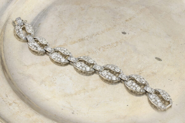 Cartier Art Deco Diamond And Platinum Bracelet» Price On Request «