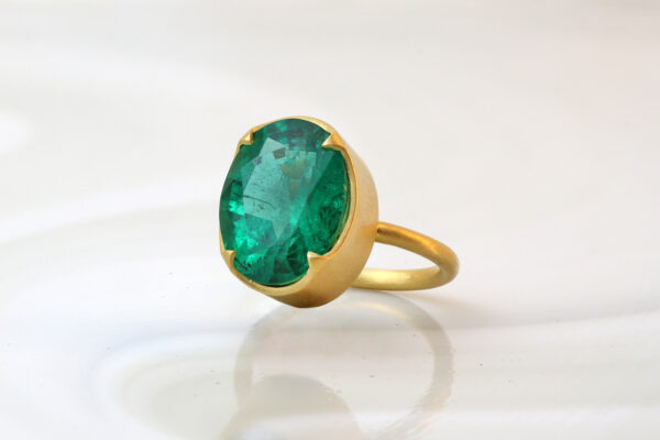 Emerald and High Karat Gold Ring