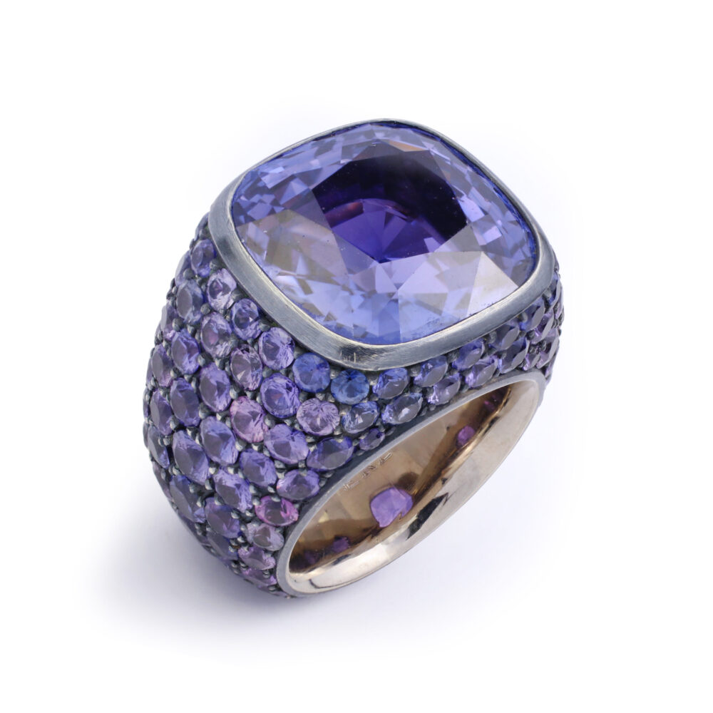 Hemmerle Purple-Blue Sapphire Ring