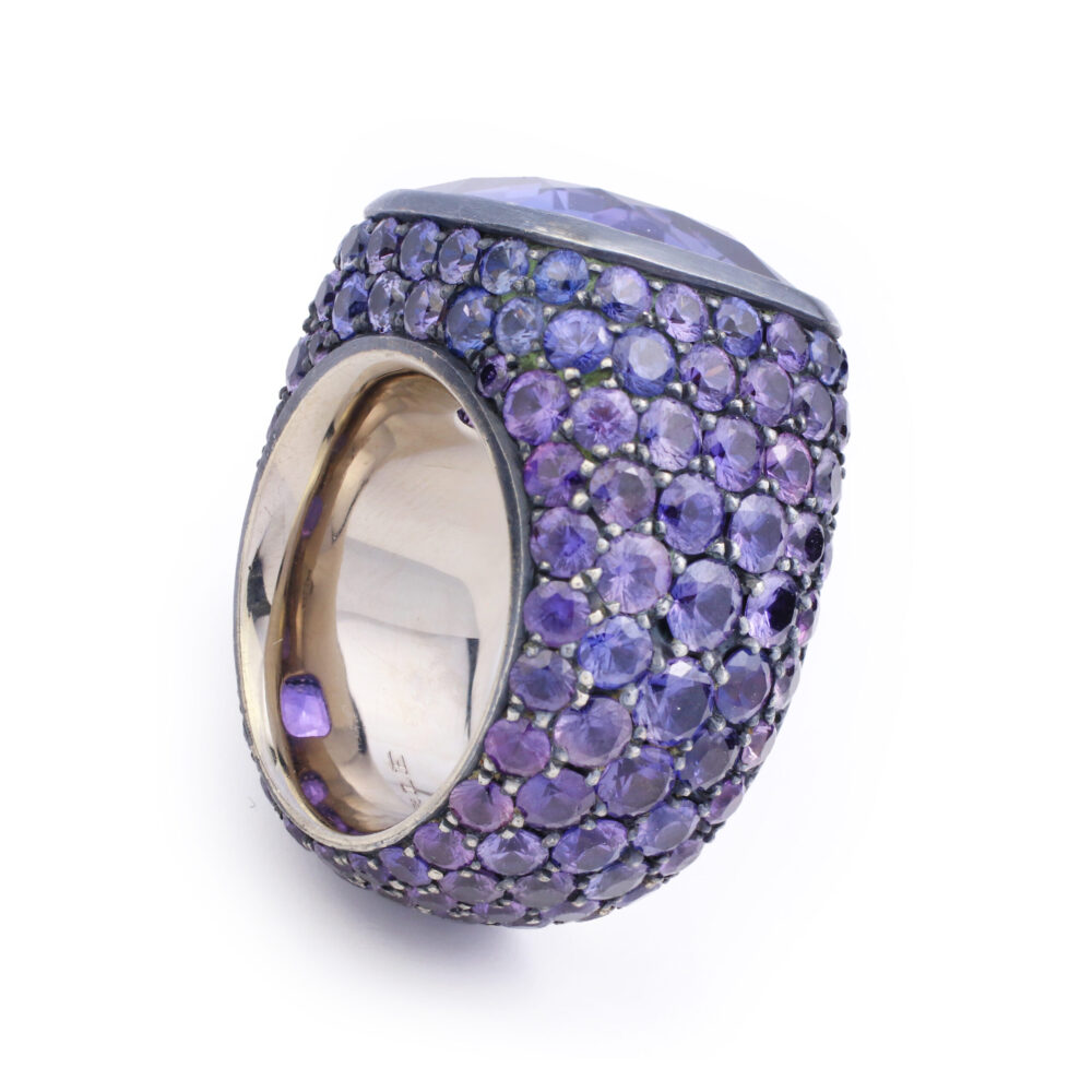 Hemmerle Purple-Blue Sapphire Ring