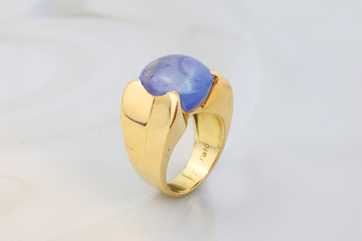 Paul Flato Sapphire and Gold Ring
