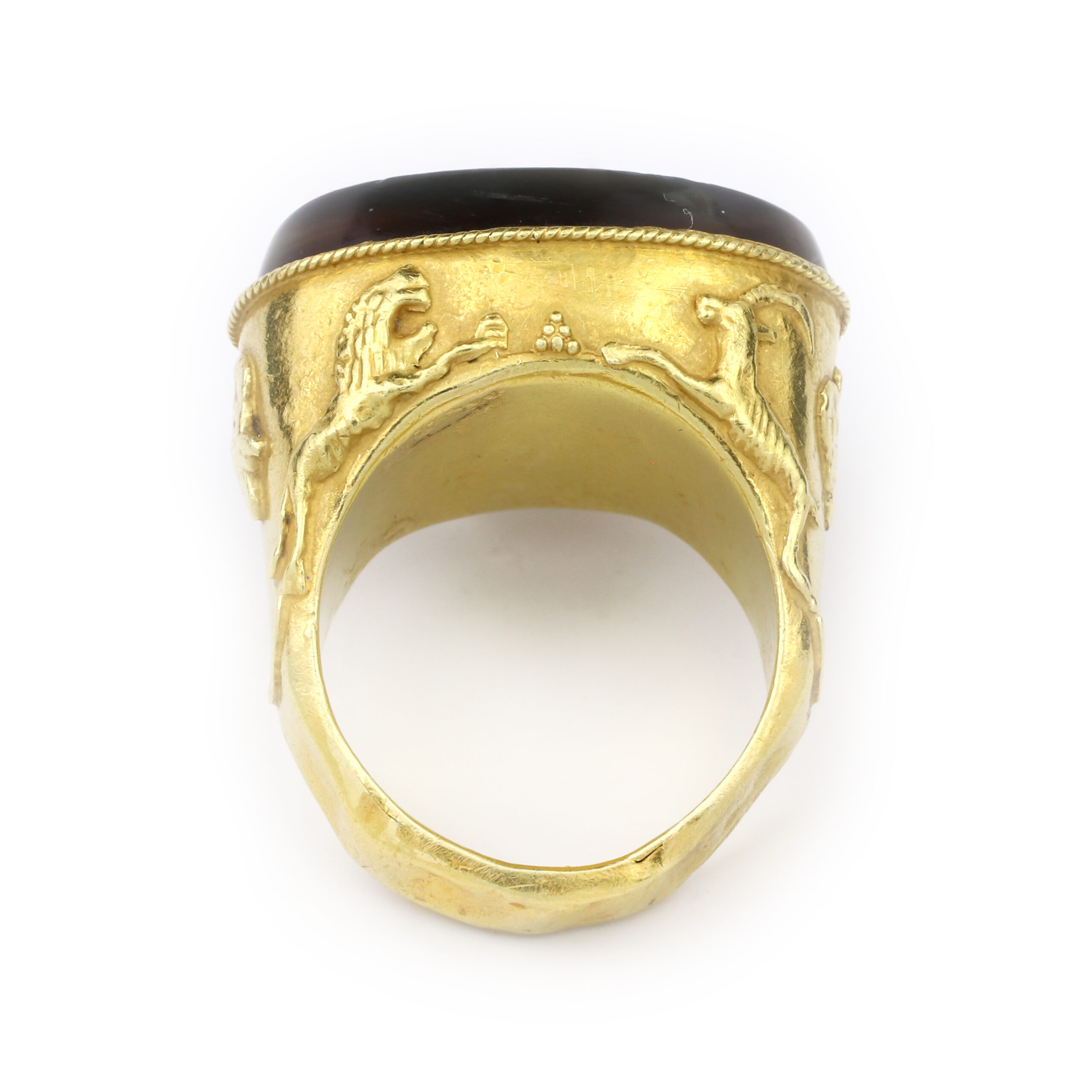 Vintage 1938 14k yellow gold onyx intaglio ring – Manor Jewels