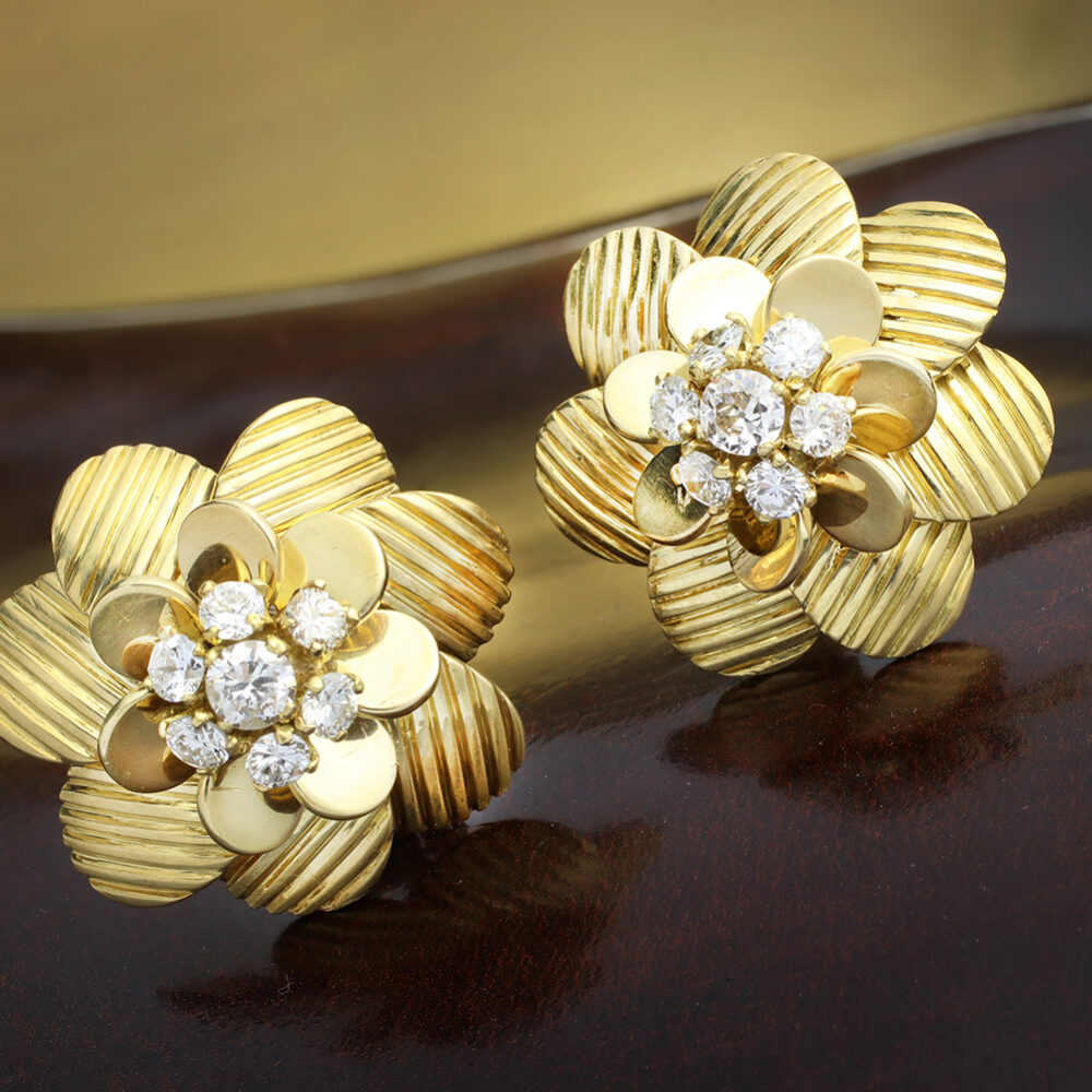 Ghiso Diamond and Gold Floral Earrings