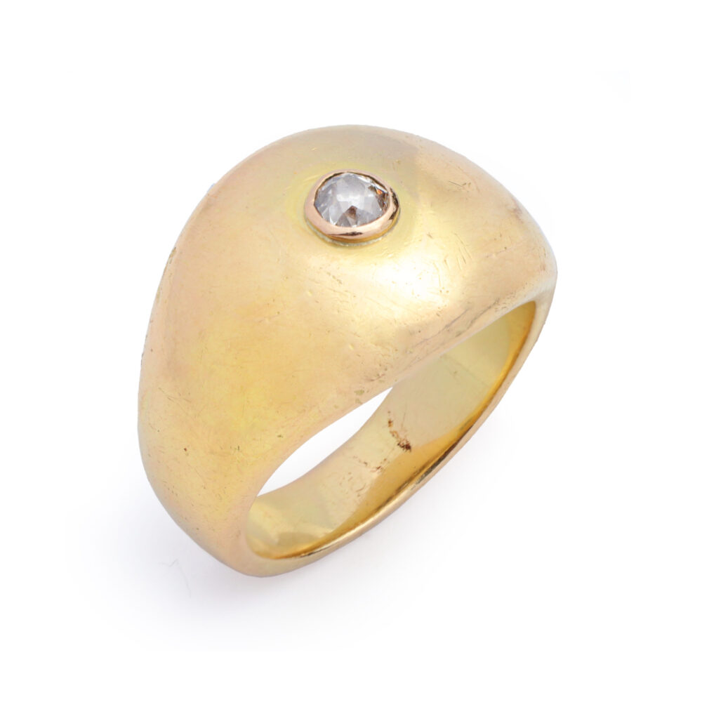Sculpted Gold and Diamond Ring
