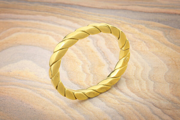 Sculpted Gold Bangle Bracelet