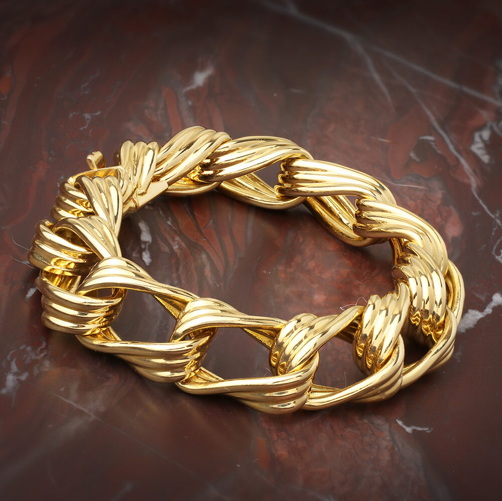 Van Cleef & Arpels Reeded Gold Link Bracelet