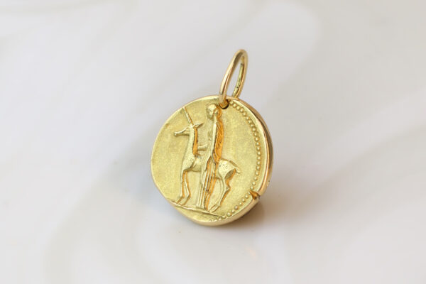 Van Cleef & Arpels Georges L’Enfant Virgo Zodiac Mini Pendant