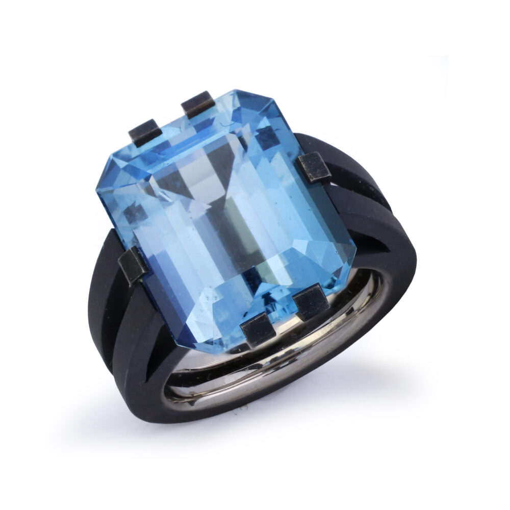 Hemmerle Aquamarine Iron and White Gold Ring