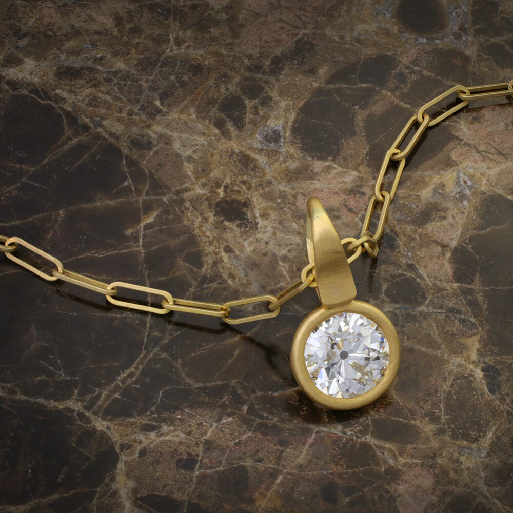 Diamond Pendant Gold Chain Necklace