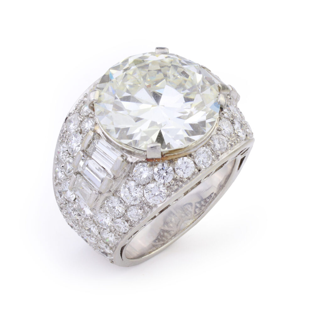 Important Bulgari 'Trombino' Round Diamond Ring