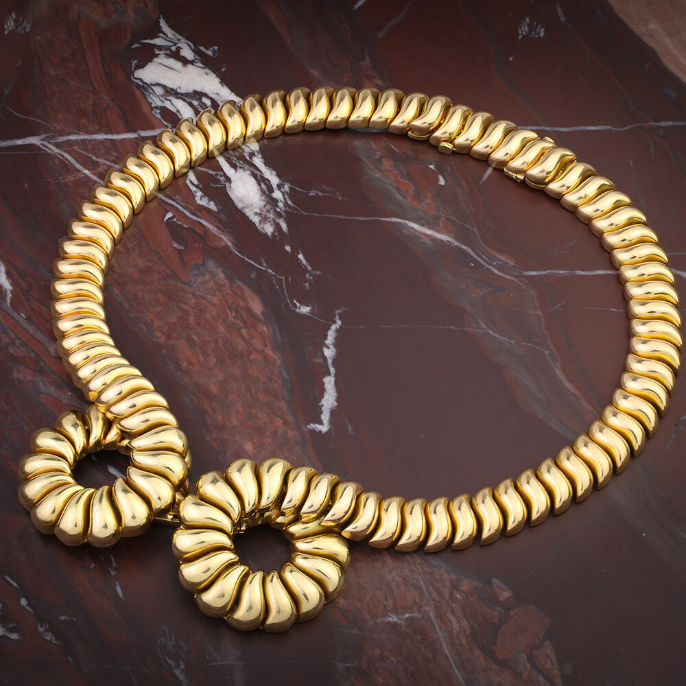 Boucheron Sculpted Gold Necklace