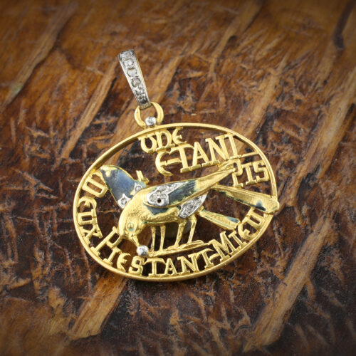 Antique "Une pie tant pis deux pies tant mieux" Diamond, enamel and Gold Charm