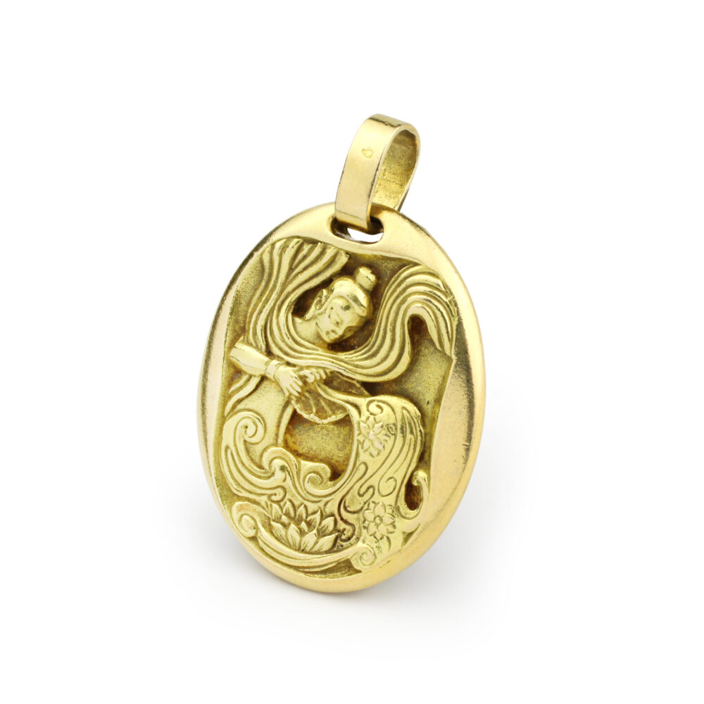 Cartier Aquarius Zodiac Oval Pendant