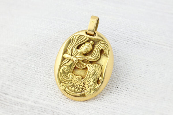 Cartier Aquarius Zodiac Oval Pendant
