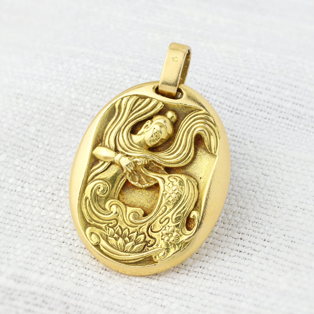 Cartier Aquarius Zodiac Oval Pendant