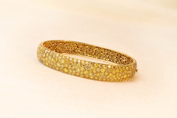 Van Cleef and Arpels ‘Galuchat’ Yellow Diamond and Gold Bangle Bracelet» Price on Request «