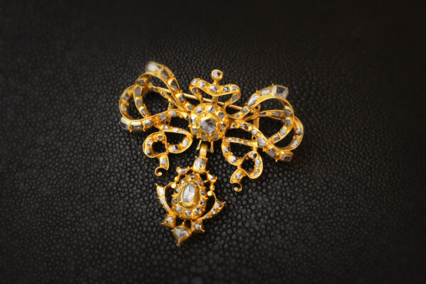 Antique Old Cut Diamond Set Gold Bow Brooch