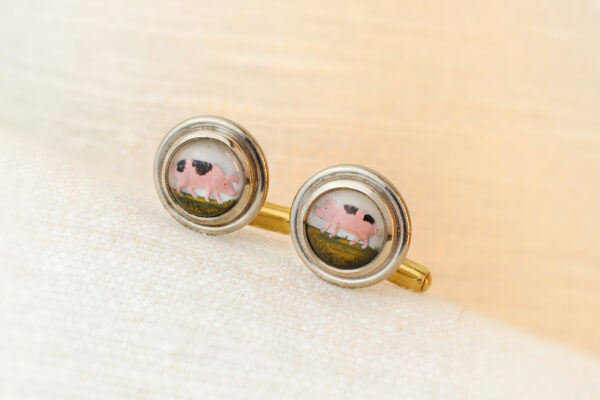Essex Crystal Pig and Bi-Colored Gold Cufflinks