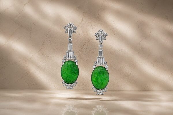 Cartier Art Deco Jade and Diamond Ear Pendants» Price on Request «