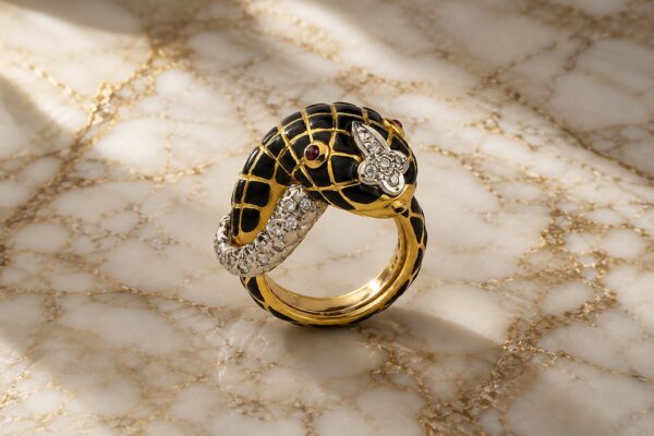David Webb ‘Snake’ Enamel and Diamond Ring