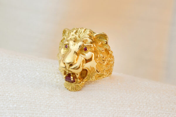 French Mid Century Lion’s Head Ruby and Gold Ring
