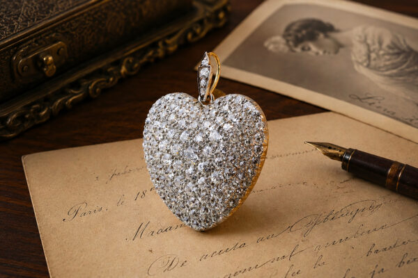 Antique Diamond Set Puffed Heart Pendant