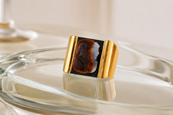 Mid Century Carved Agate Cameo and Gold Ring