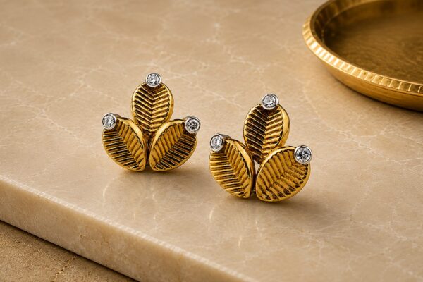 Cartier Mid Century ‘Grain De Café’ Diamond and Gold Ear Clips
