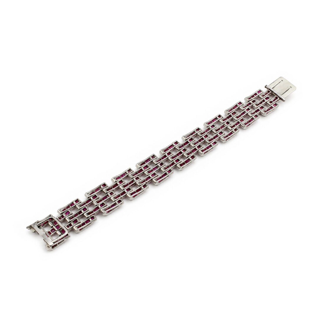 Cartier 'Escalier' Ruby and Diamond Bracelet <br><br><i>» Price on Request «</i><br><br> - Image 4