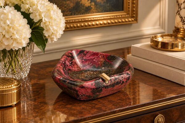 Cartier Mid Century Rhodochrosite and Gold Ashtray, circa 1960